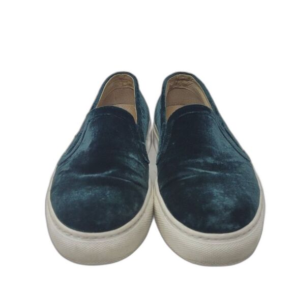 M.Gemi Green Velvet Slip On Shoes - Picture 1 of 6